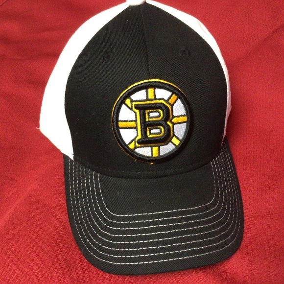 NHL BOSTON BRUINS new hat - Picture 1 of 3